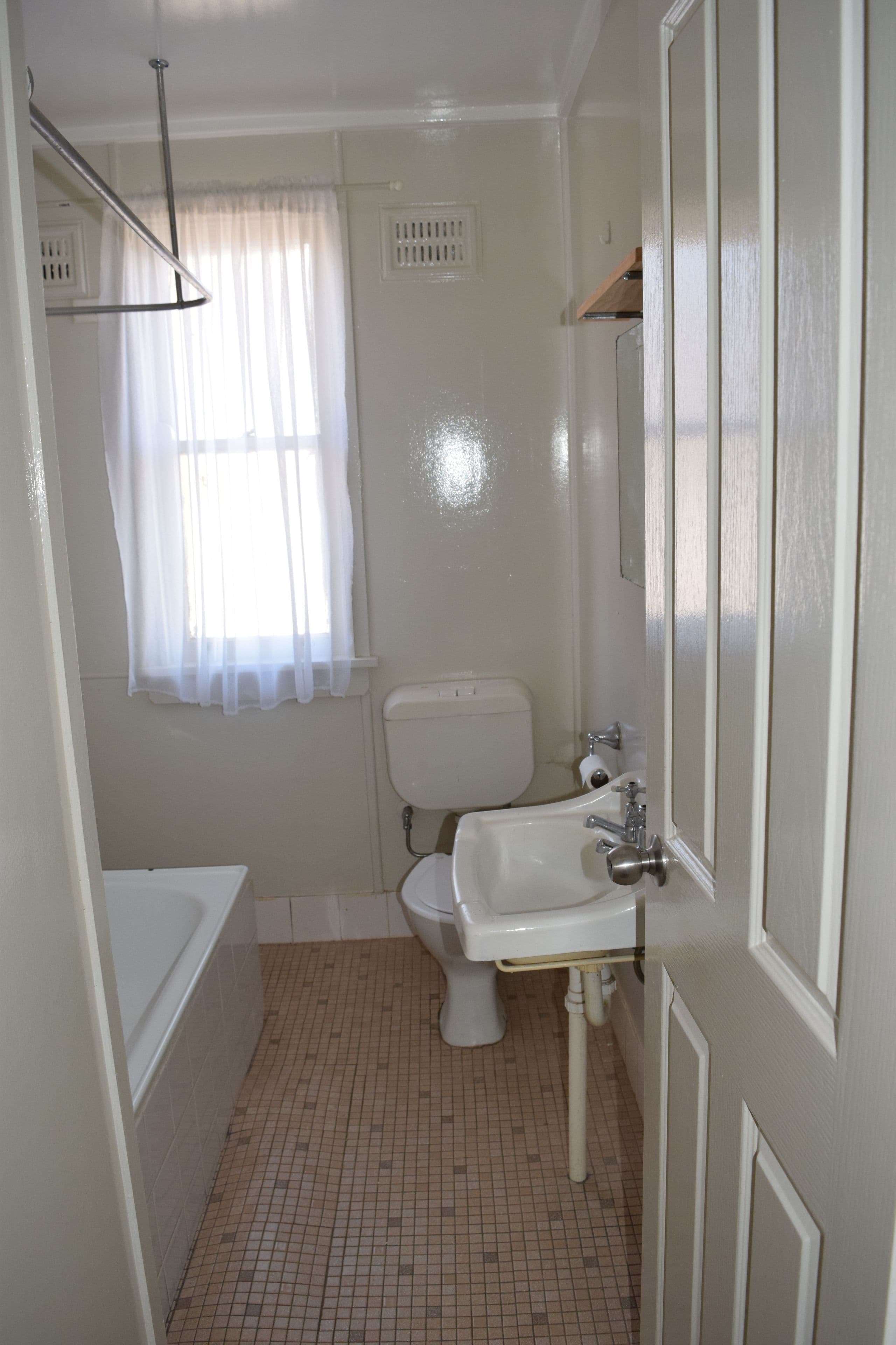 4 Youman Street, Guyra NSW 2365, Guyra - Thumbnail 8