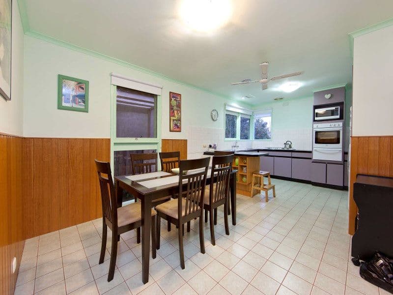 7 Sunny Court, SEAFORD VIC 3198, Seaford - Thumbnail 2