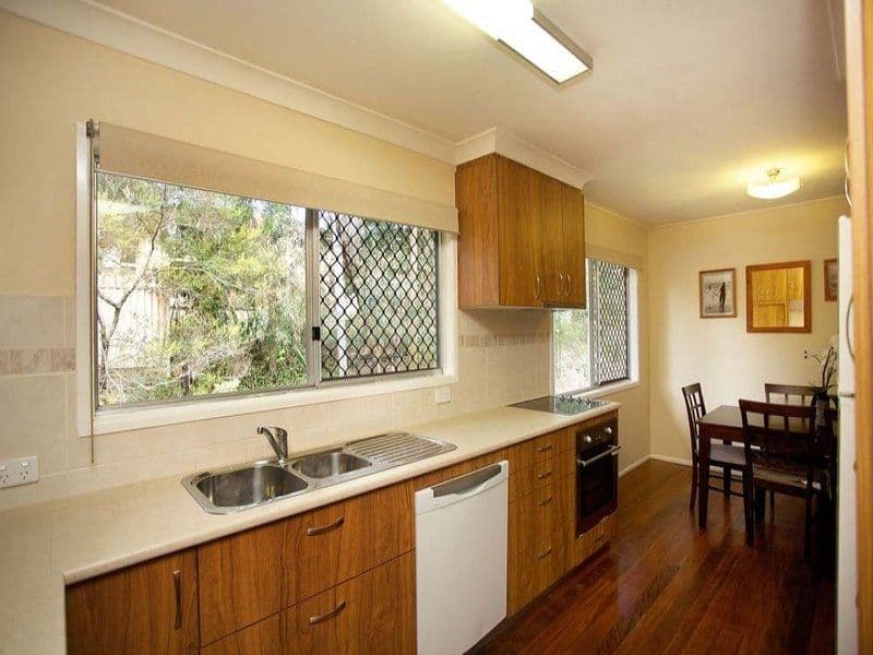 21 Togar Street, MANSFIELD QLD 4122, Mansfield - Thumbnail 8