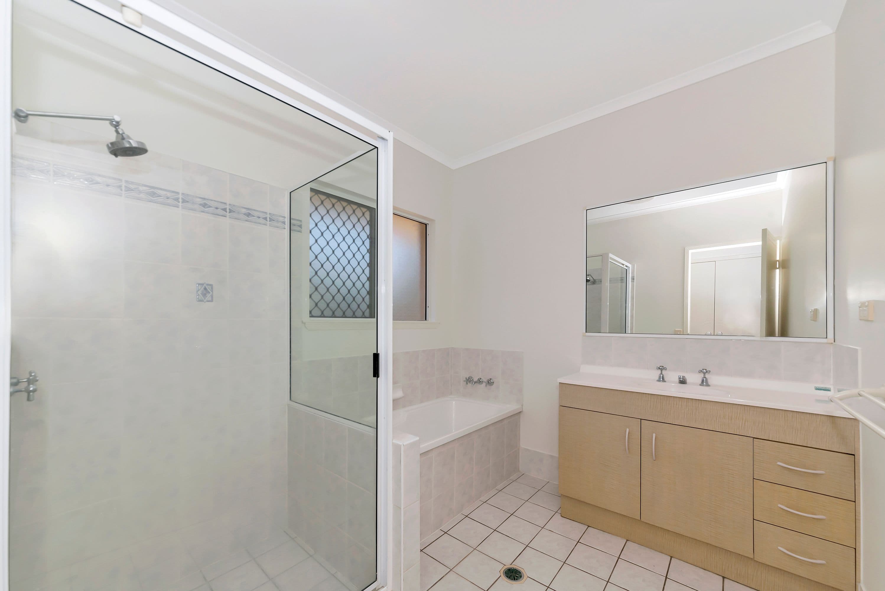 8 Monet Close, Kirwan QLD 4817, Kirwan - Thumbnail 5