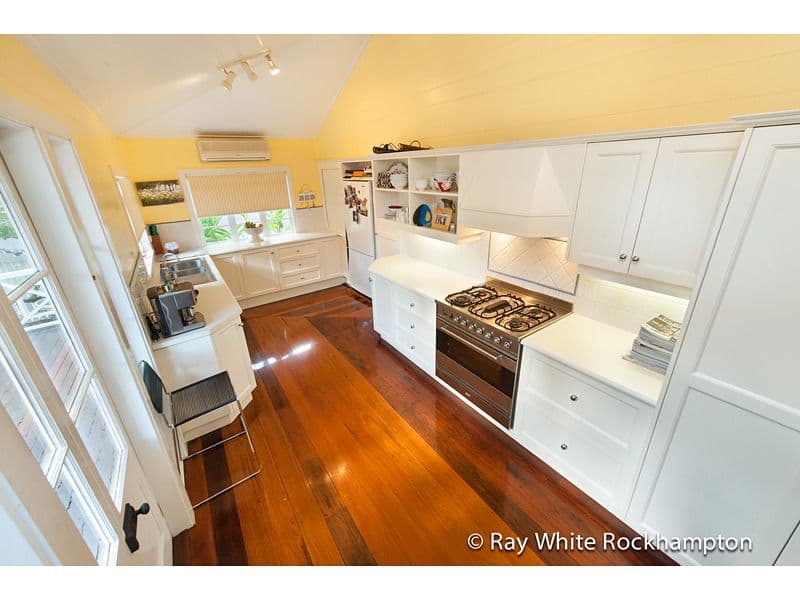80 Cambridge Street, THE RANGE QLD 4700, The Range - Thumbnail 7