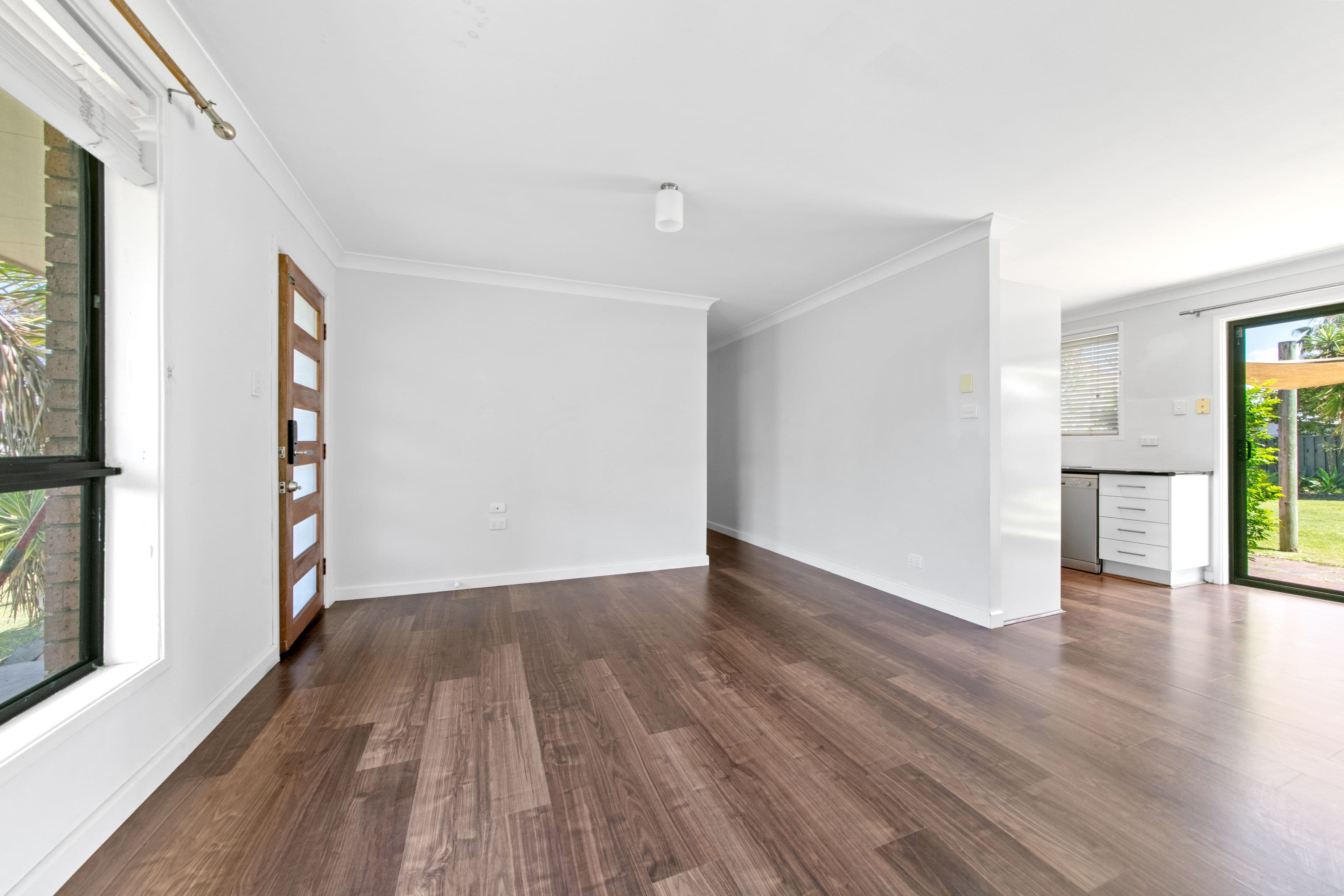 16 Annabel Avenue, Lake Munmorah NSW 2259, Lake Munmorah - Thumbnail 4