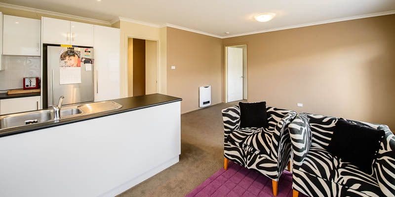 11 Manor Gardens, KINGSTON TAS 7050, Kingston - Thumbnail 2