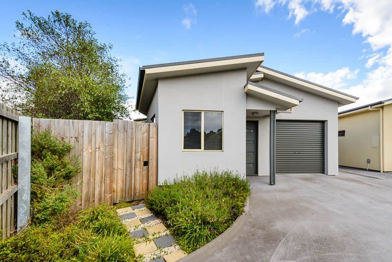 11 Manor Gardens, KINGSTON TAS 7050, Kingston - Thumbnail 3