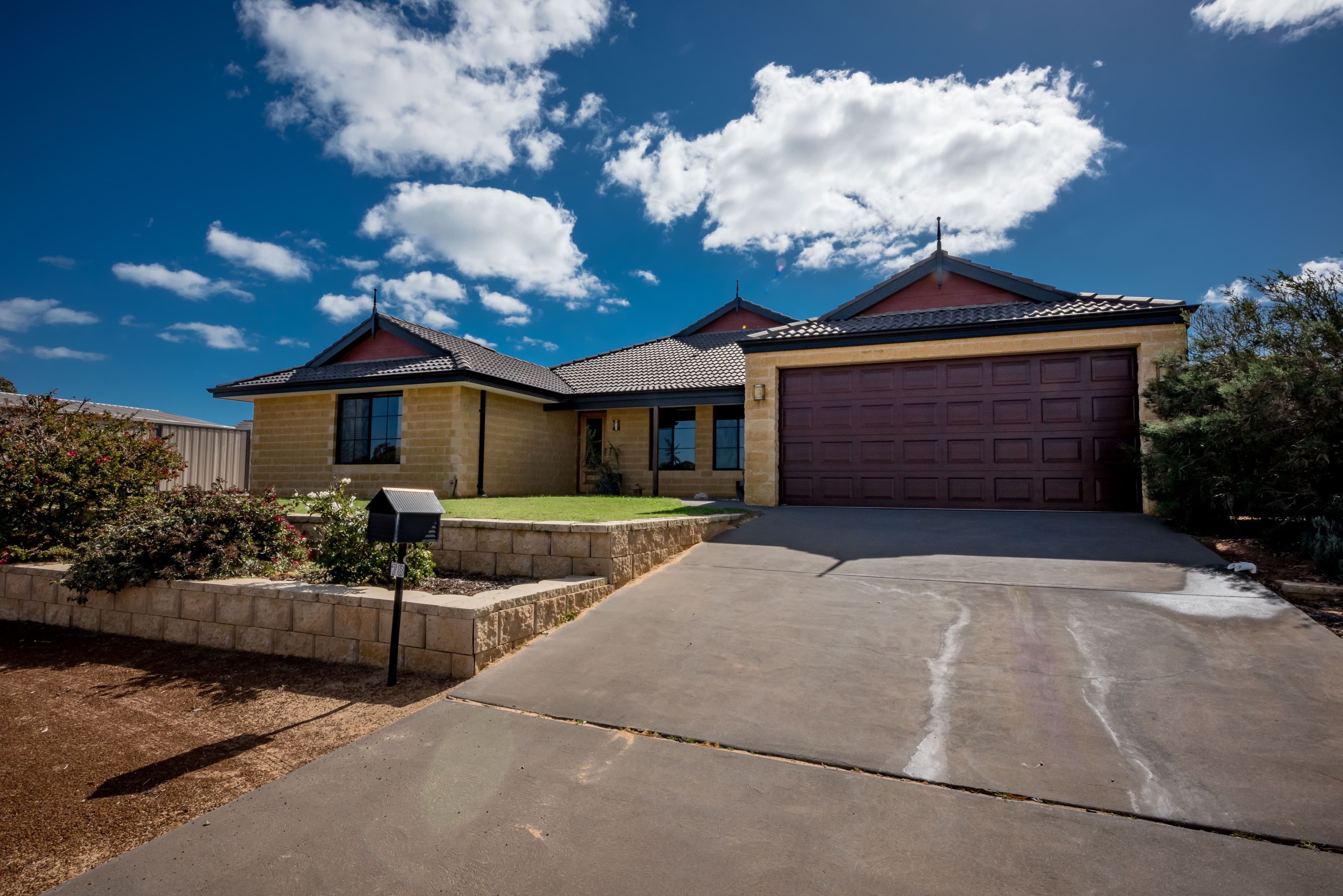 78 Tersonia Way, Strathalbyn WA 6530, Strathalbyn - Thumbnail 2