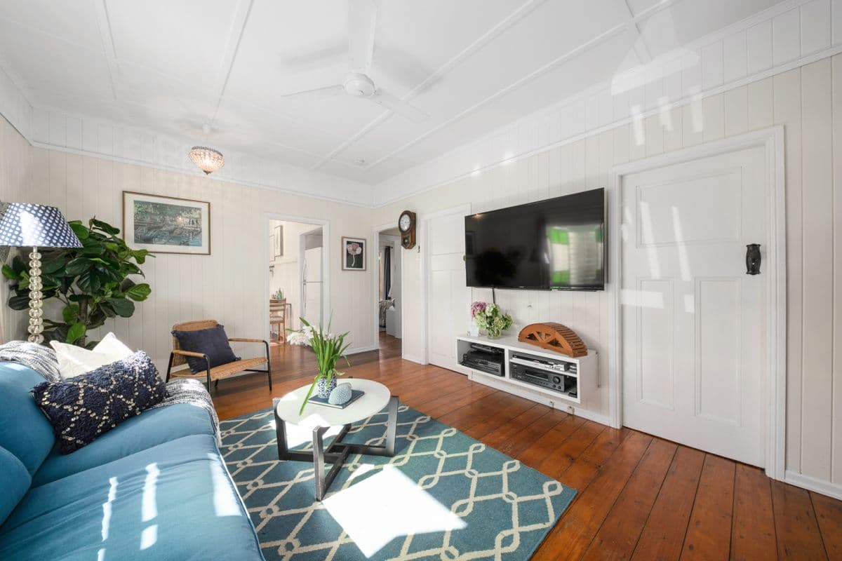 105 Dunellan Street, Greenslopes QLD 4120, Greenslopes - Thumbnail 3
