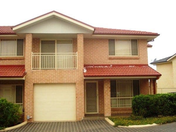 8 Putter Place, Arundel, QLD, 4214, Arundel - Image 1