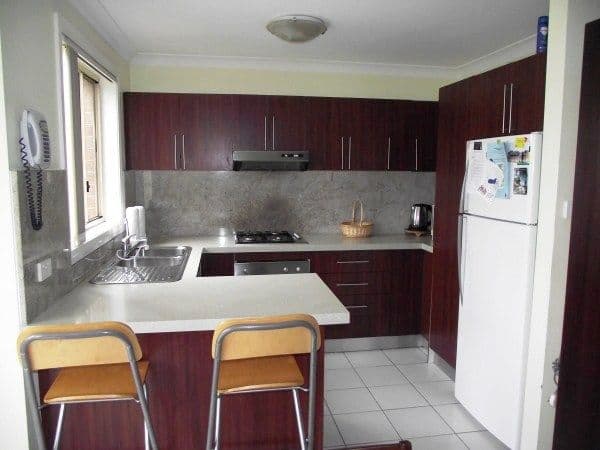 8 Putter Place, Arundel, QLD, 4214, Arundel - Thumbnail 2