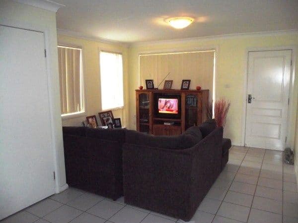 8 Putter Place, Arundel, QLD, 4214, Arundel - Thumbnail 4