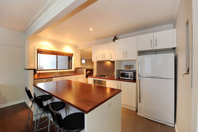 8 McIver Street, FERNTREE GULLY VIC 3156, Ferntree Gully - Thumbnail 2