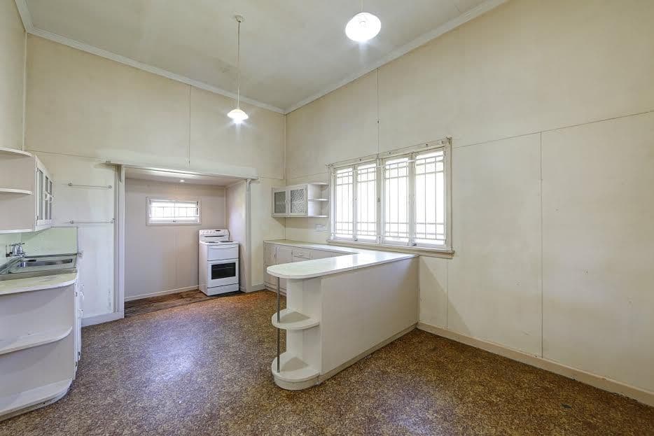8 Bell Street, Bundaberg South QLD 4670, Bundaberg South - Thumbnail 4
