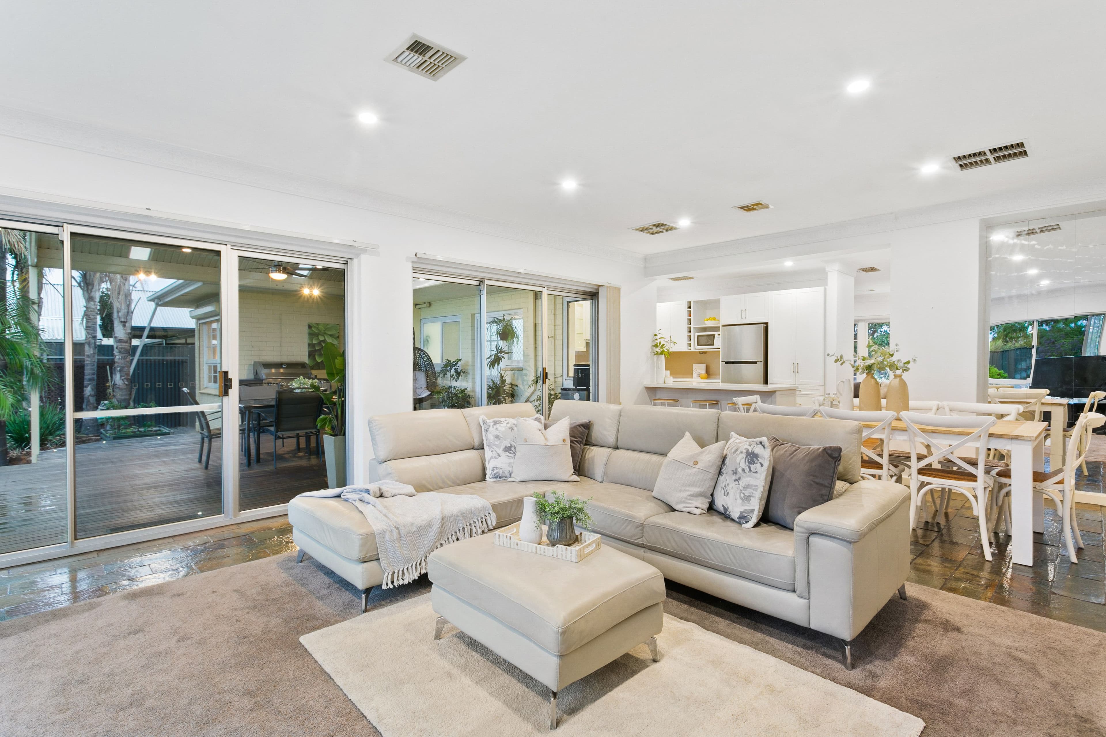 3 Charles Veale Drive, West Beach SA 5024, West Beach - Thumbnail 5