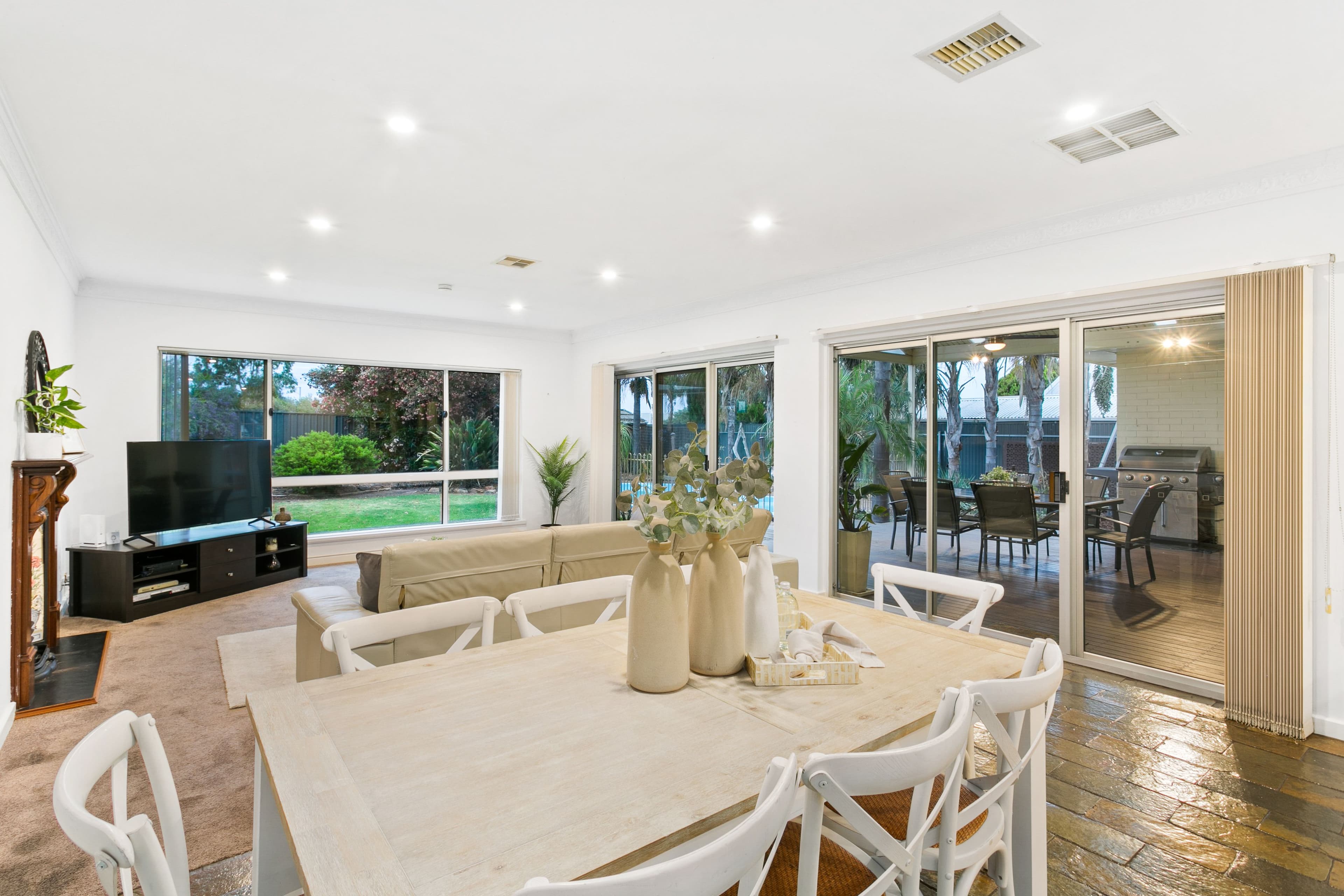 3 Charles Veale Drive, West Beach SA 5024, West Beach - Thumbnail 6