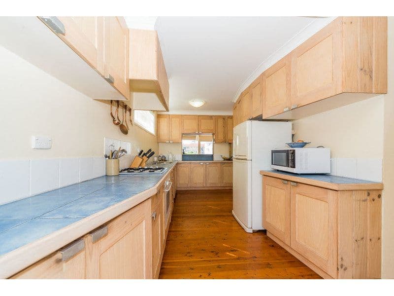 16 Back Street, Biggera Waters QLD 4216, Biggera Waters - Thumbnail 4
