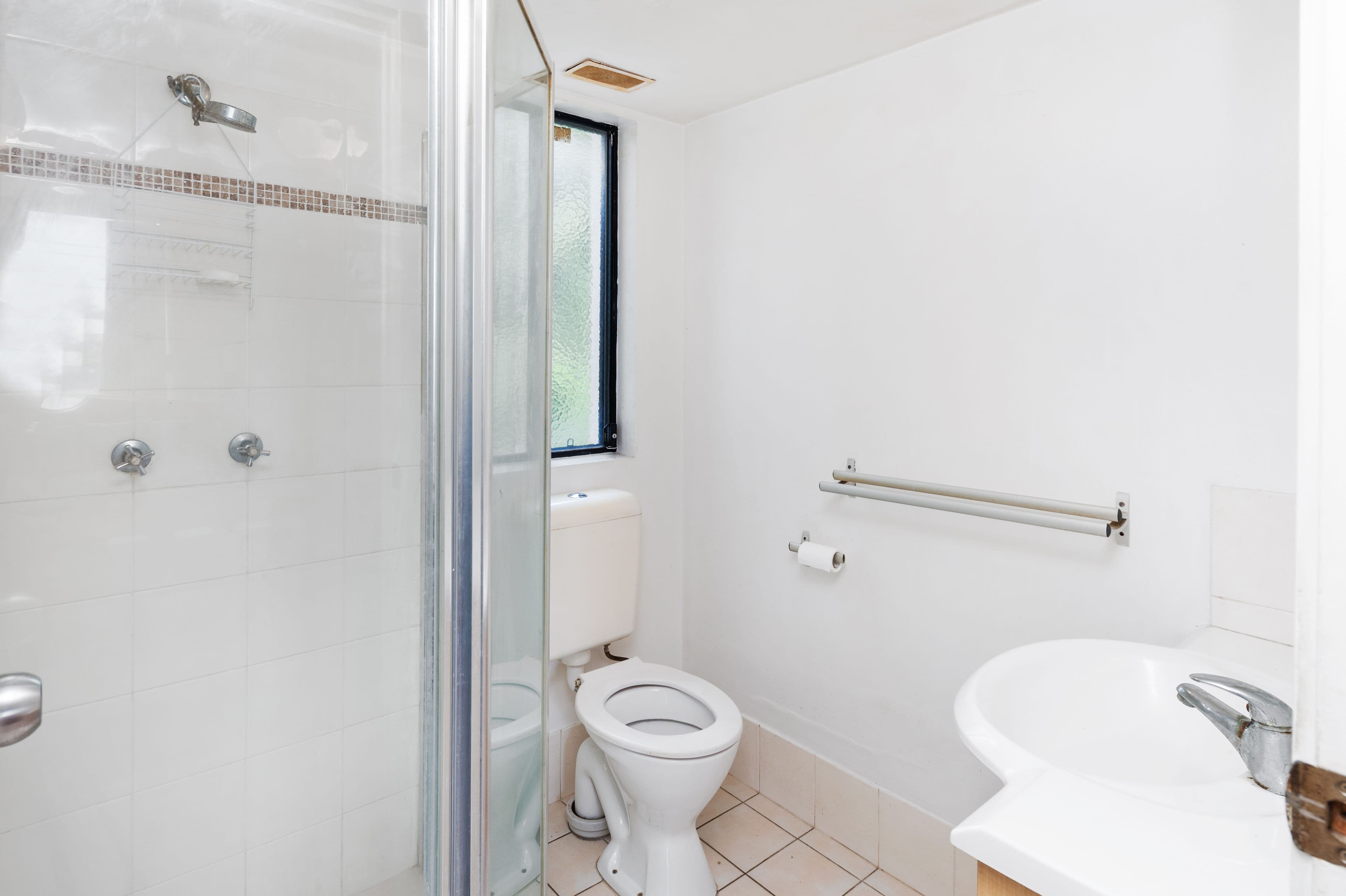 5 Loder Street, Biggera Waters QLD 4216, Biggera Waters - Thumbnail 8