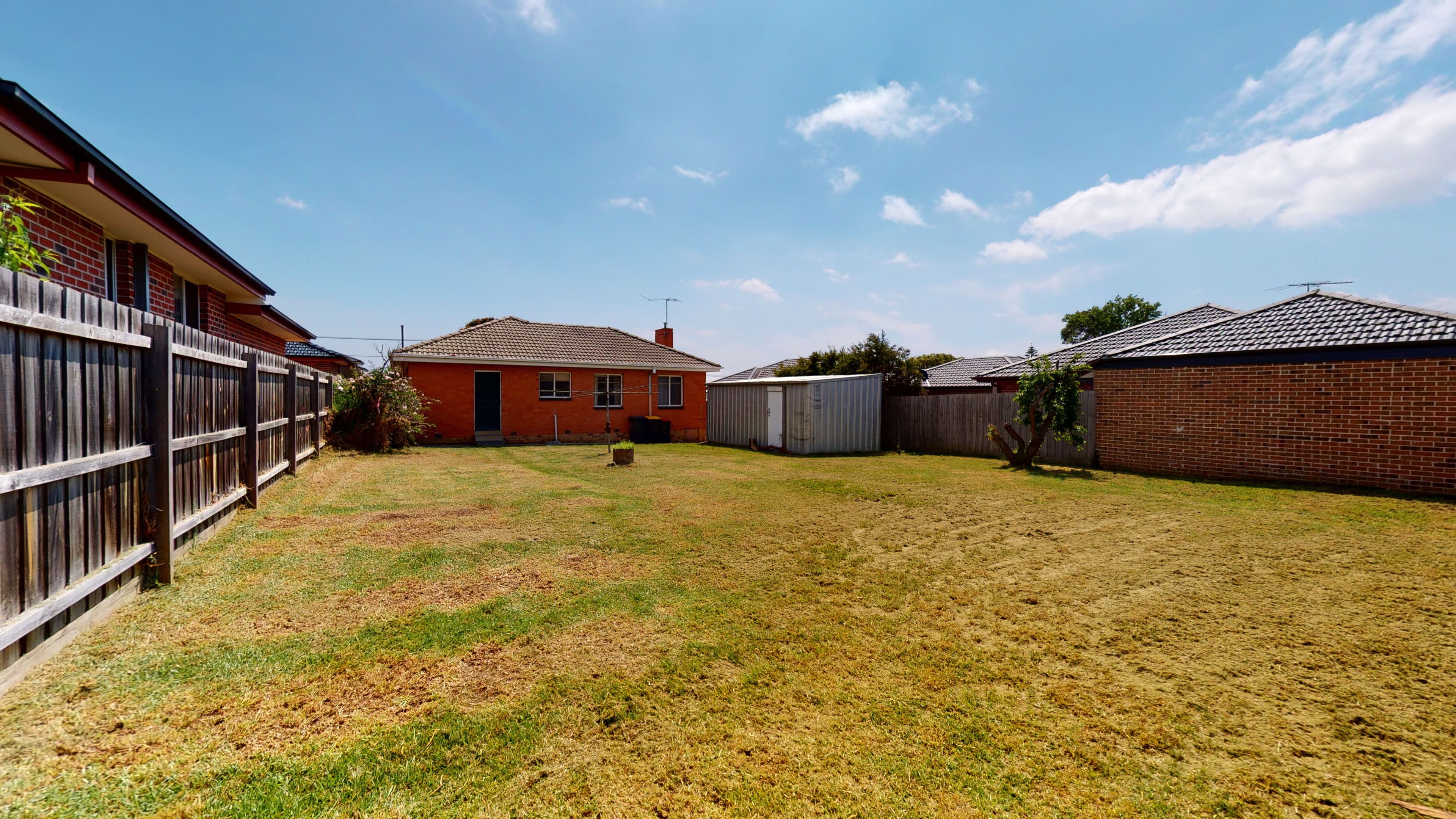 8 Calista Avenue, Oakleigh East VIC 3166, Oakleigh East - Thumbnail 4