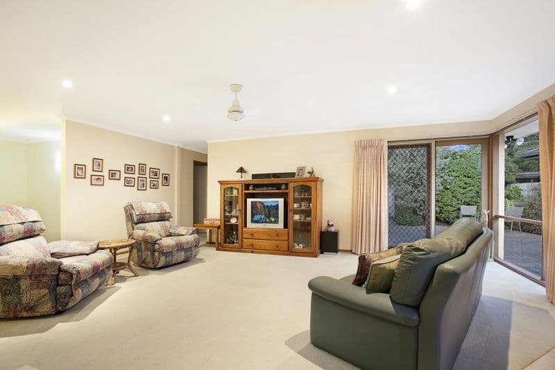 12 Jacinta Court, Aspendale Gardens VIC 3195, Aspendale Gardens - Thumbnail 3