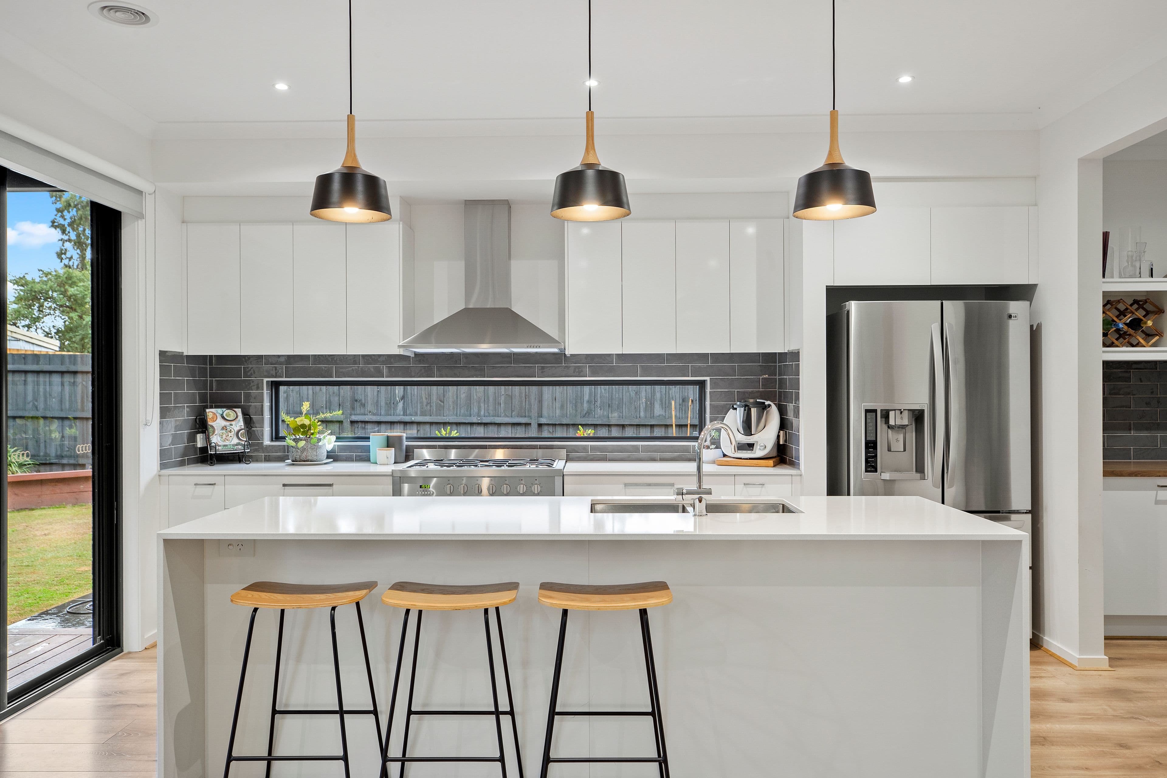 92 Willow Avenue, Rowville VIC 3178, Rowville - Thumbnail 2