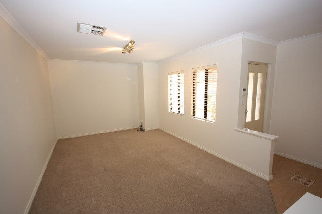 27A Puttenham Street, MORLEY WA 6062, Morley - Thumbnail 4