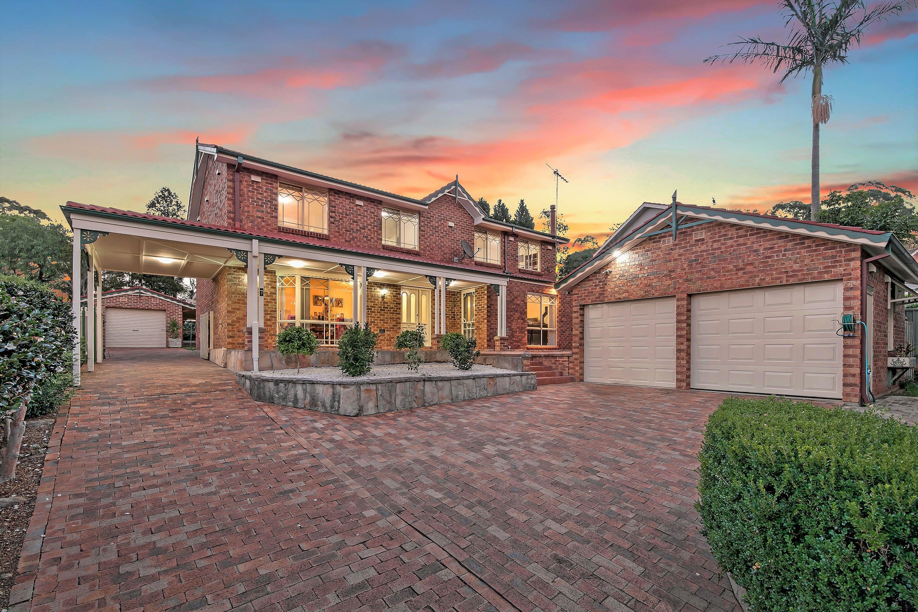 7 Tanbark Place, Dural - Image 1