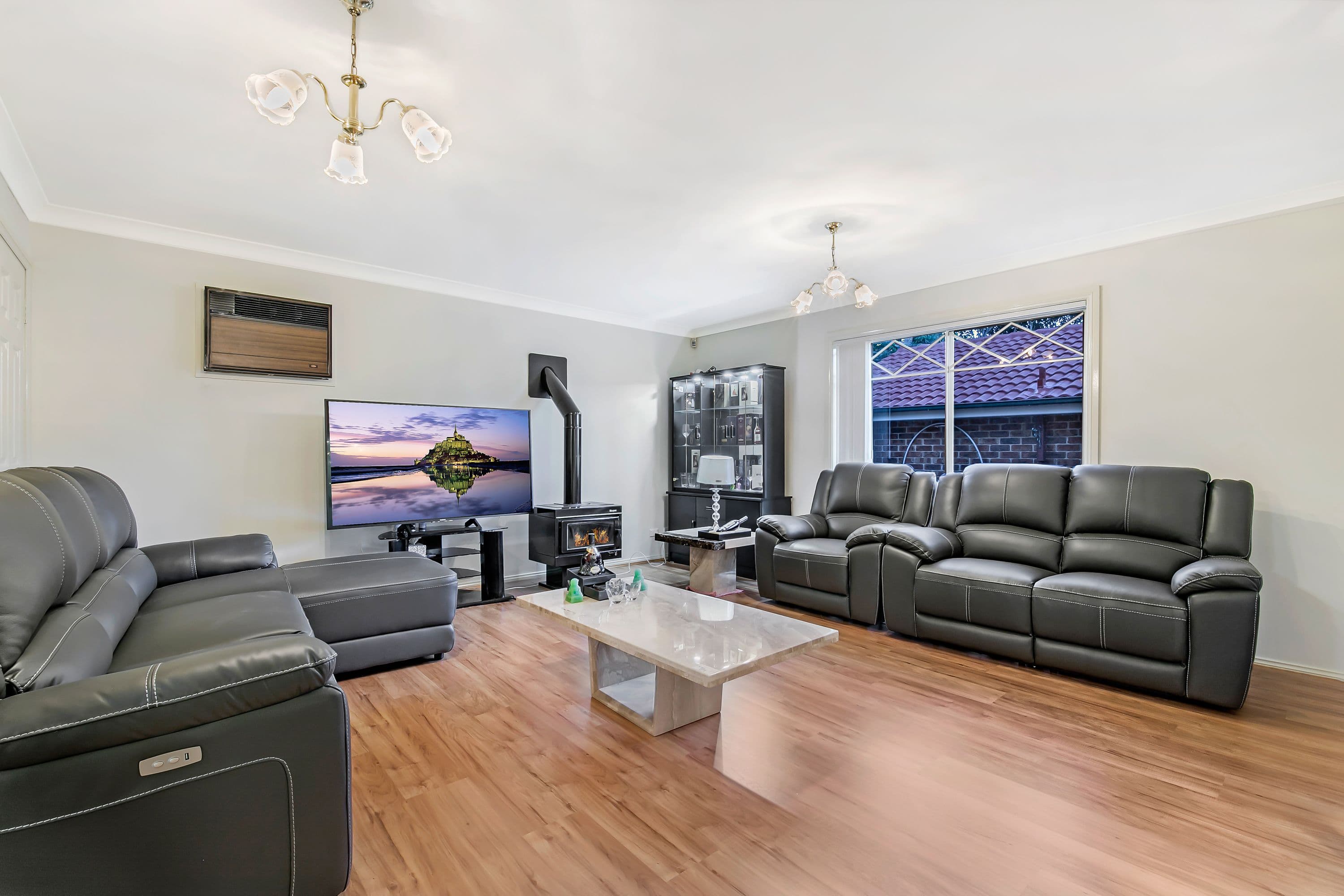 7 Tanbark Place, Dural - Thumbnail 2
