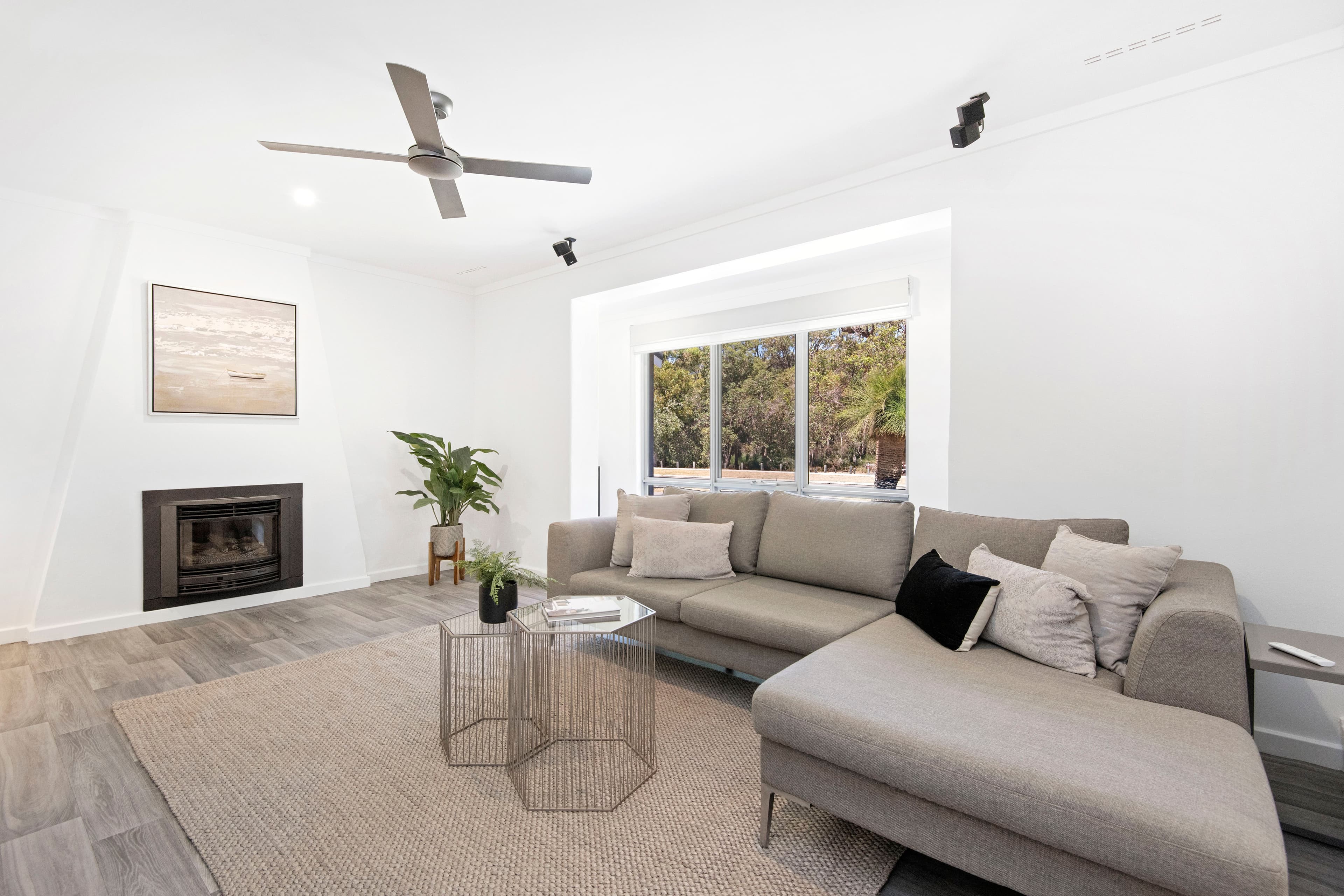 35 Duart Road, Trigg WA 6029, Trigg - Thumbnail 3