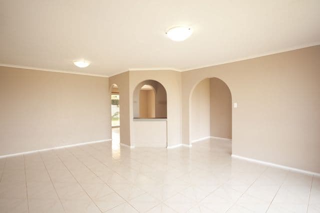 139  Hooker Boulevard, BROADBEACH WATERS QLD 4218, Broadbeach Waters - Thumbnail 5