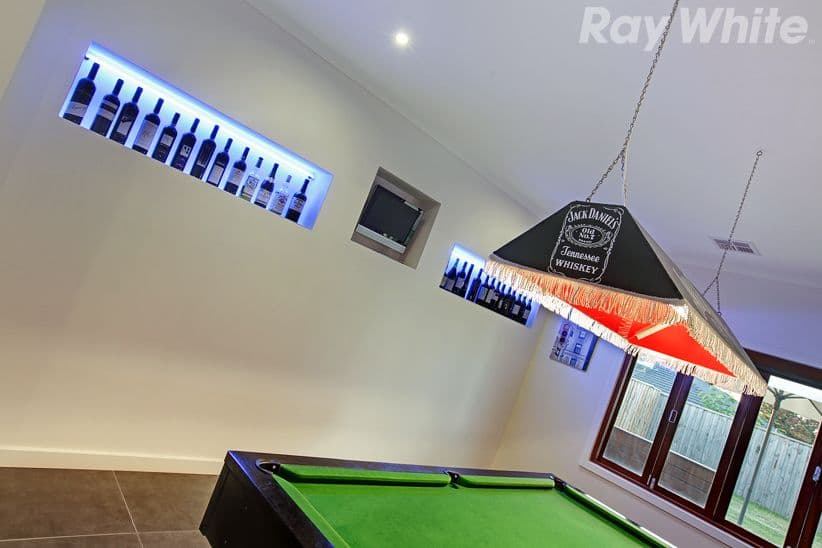8 Woodstock Drive, Doreen VIC 3754, Doreen - Thumbnail 7