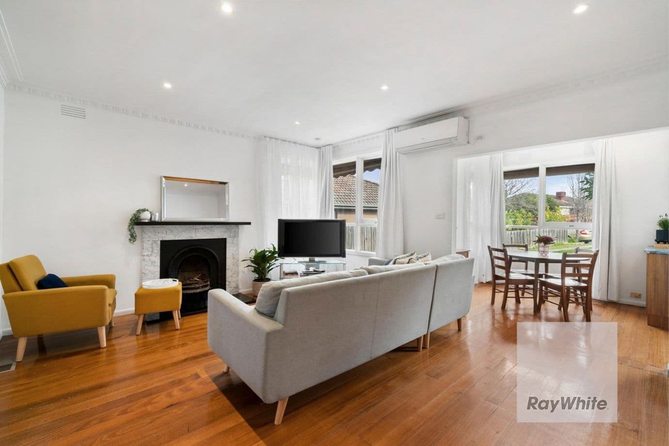 14 Regis Court, Watsonia VIC 3087, Watsonia - Thumbnail 2