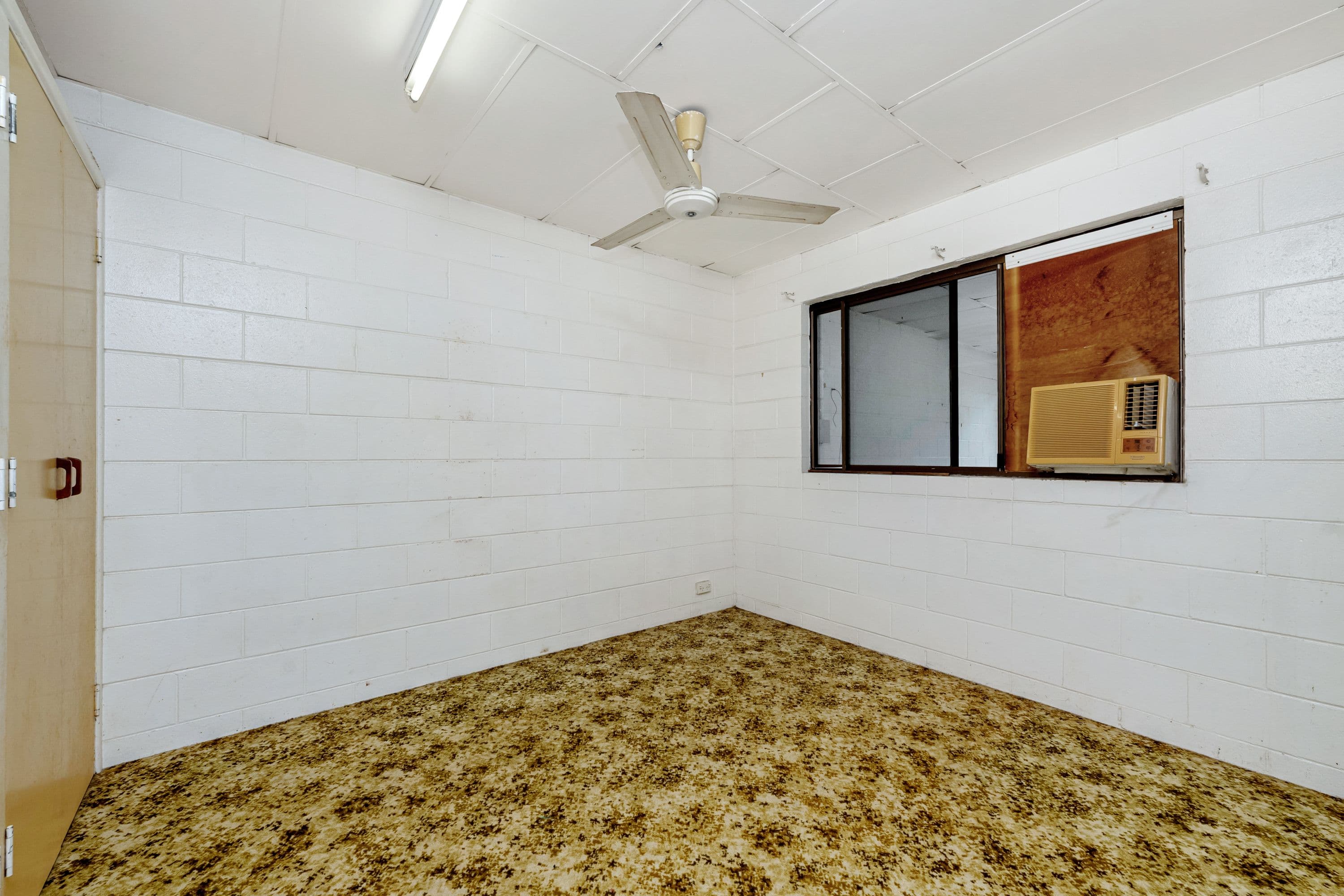 57 Livingstone Street, West End QLD 4810, West End - Thumbnail 4