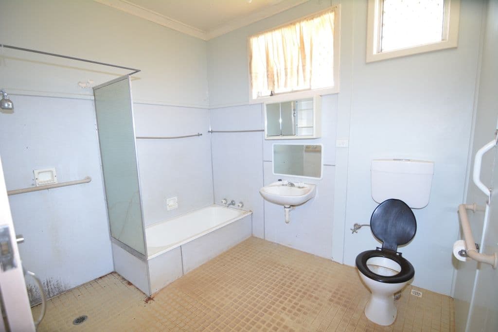 6 Lukis Place, Carnarvon WA 6701, Carnarvon - Thumbnail 3