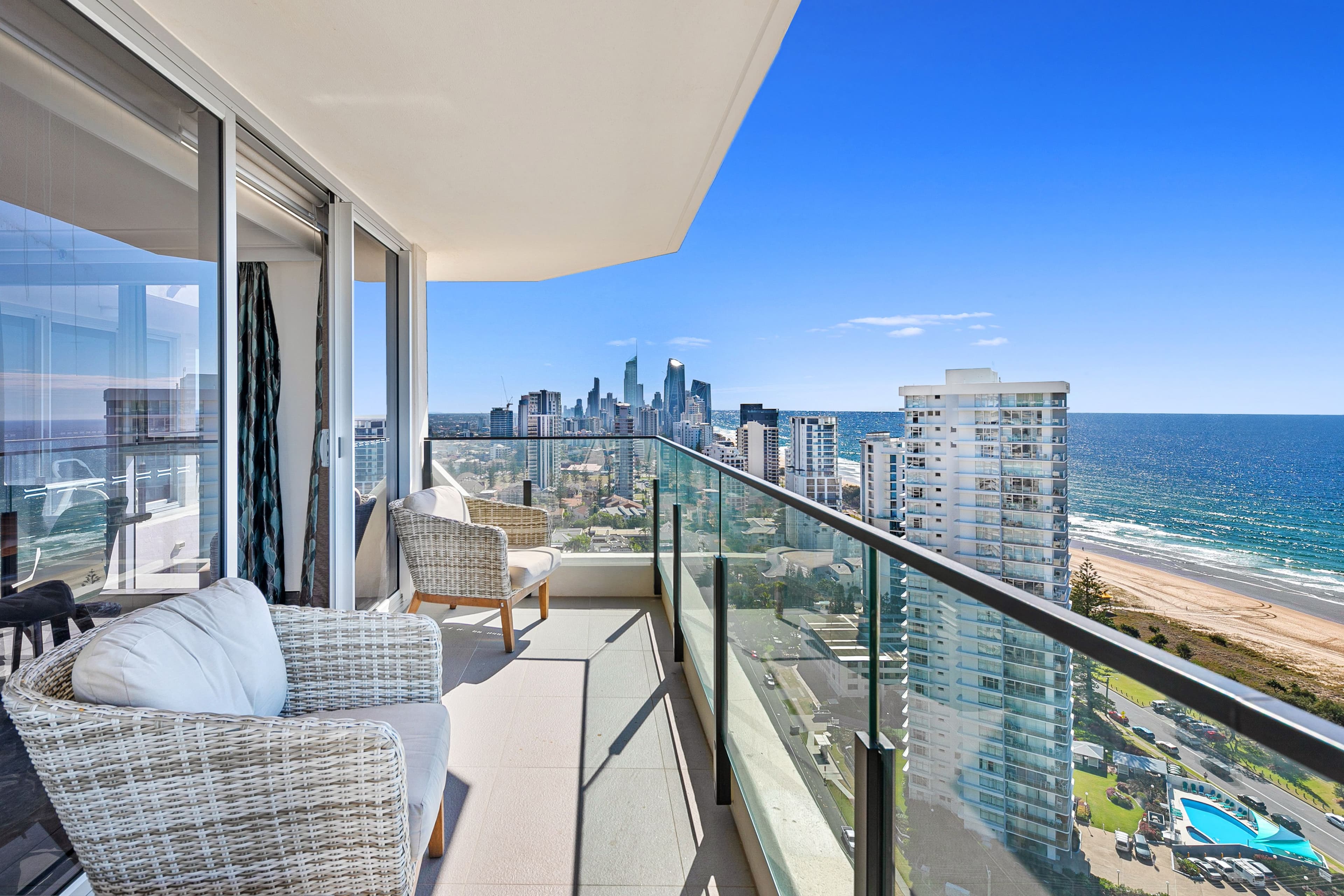 25A 'Beach Haven' 1 Albert Avenue, Broadbeach QLD 4218, Broadbeach - Thumbnail 2