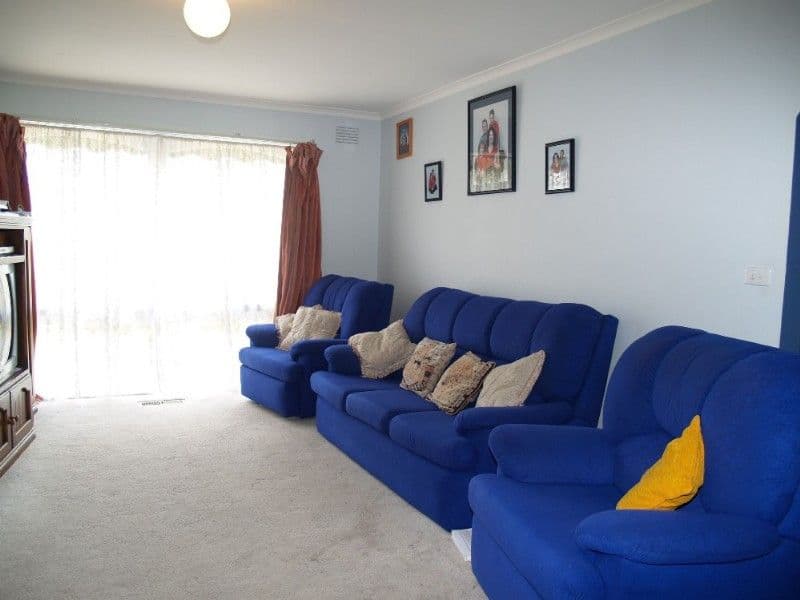 25 Club Point Drive, CHIRNSIDE PARK VIC 3116, Chirnside Park - Thumbnail 3