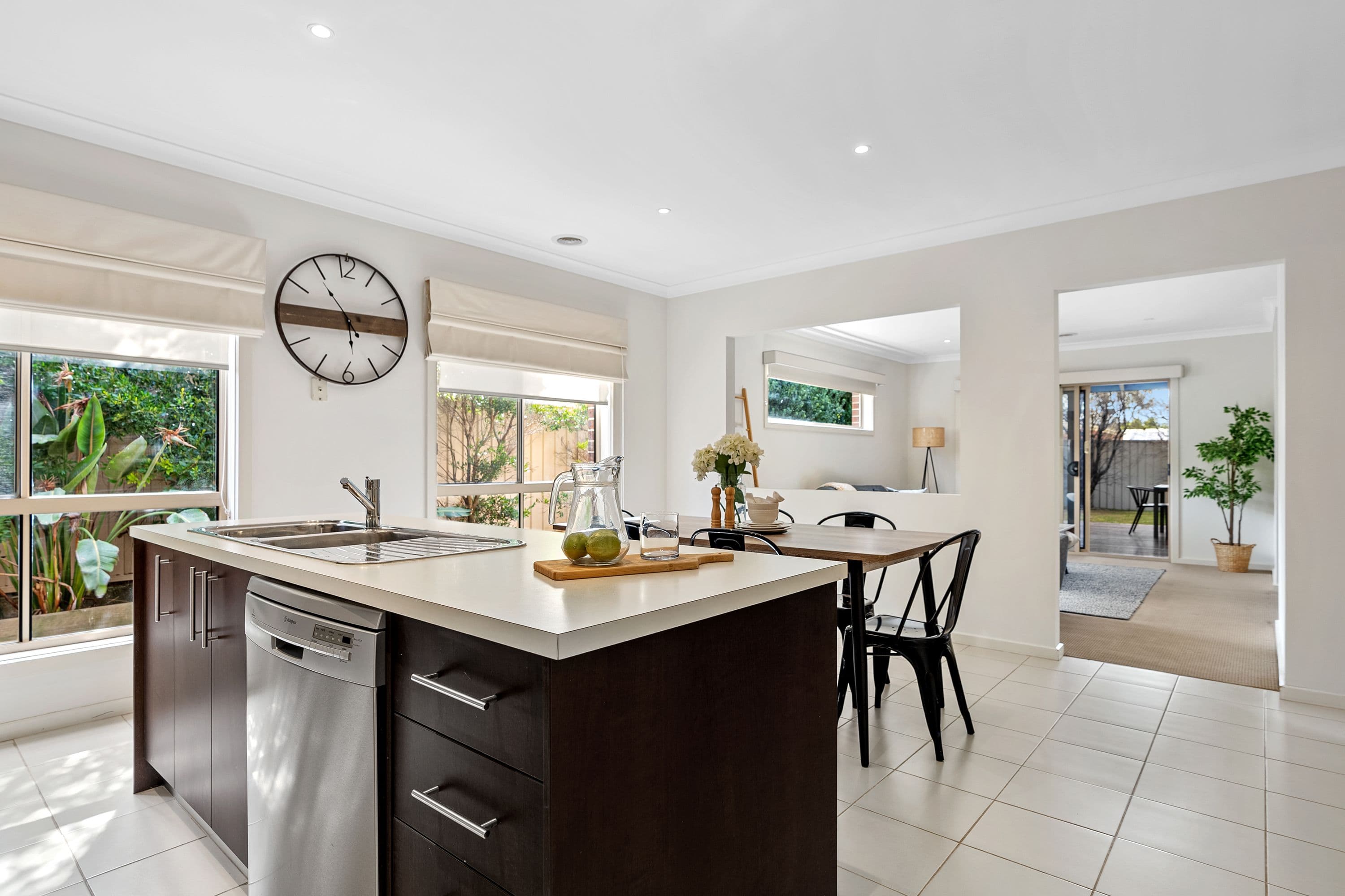 22 Pangbourne Avenue, HARKNESS VIC 3337, Harkness - Thumbnail 3