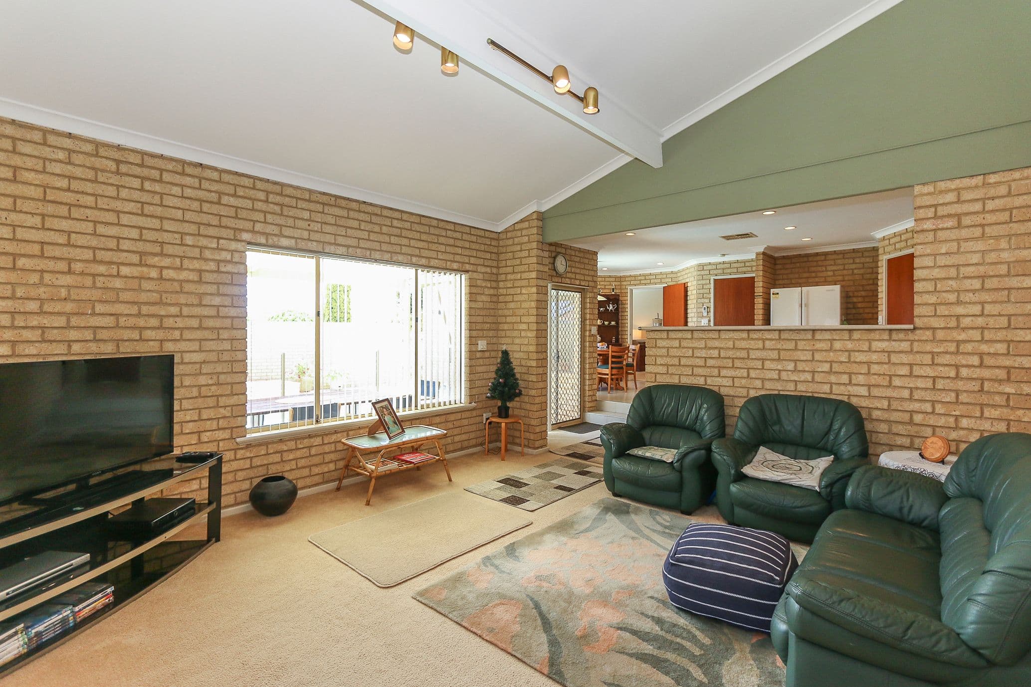 4 Ray Court, Sorrento WA 6020, Sorrento - Thumbnail 6
