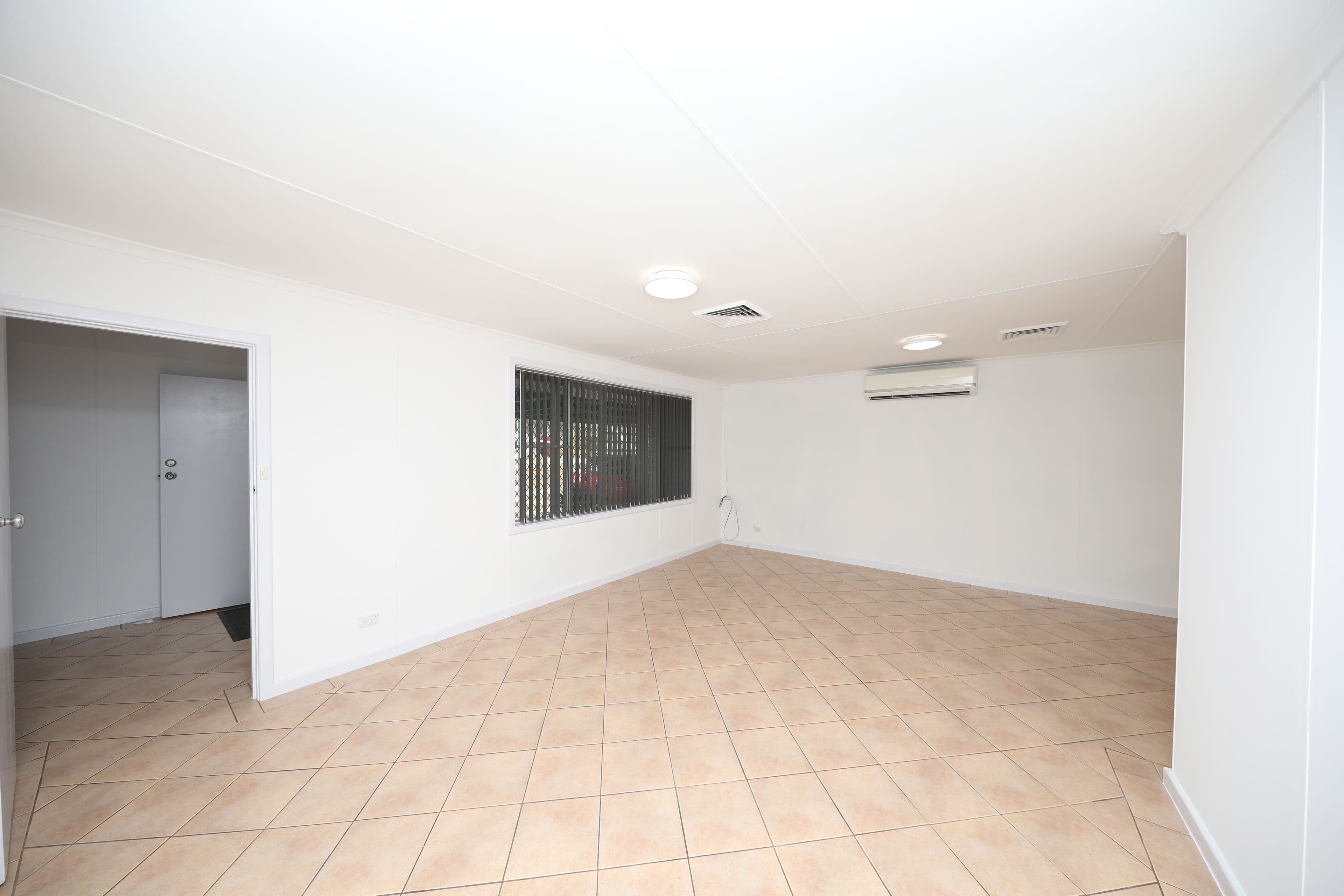 35 Padbury Way, Bulgarra WA 6714, Bulgarra - Thumbnail 2