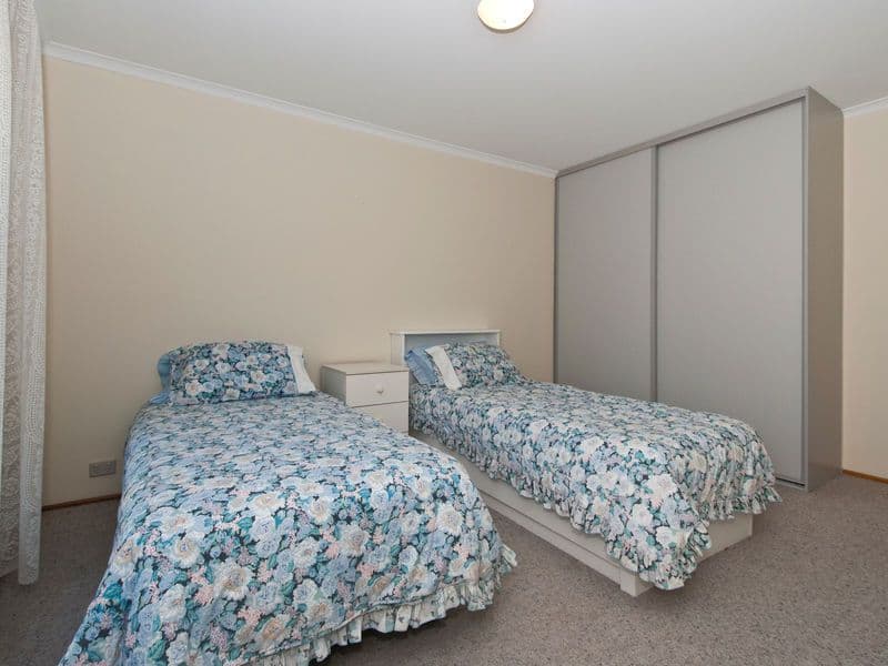 8 Young Street, TROTT PARK SA 5158, Trott Park - Thumbnail 6