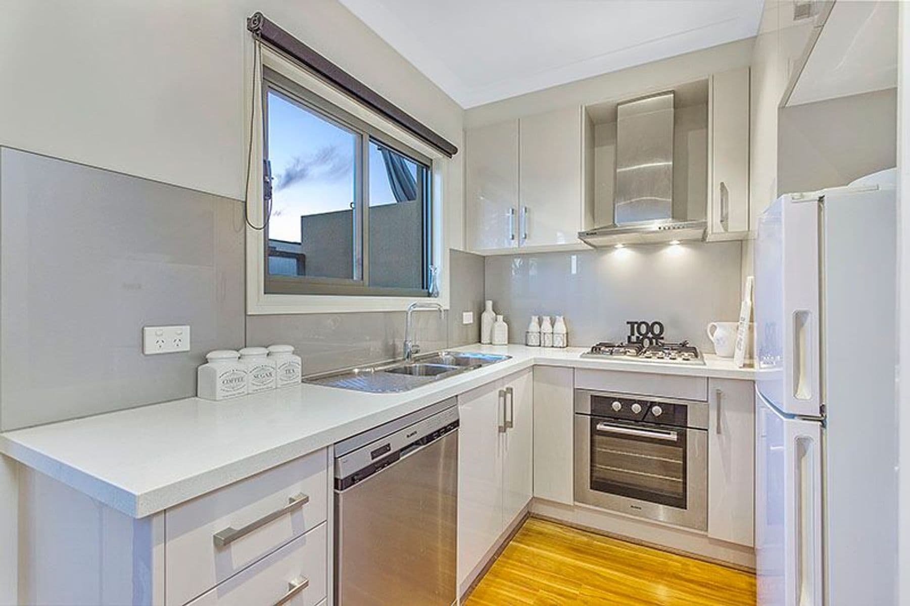 4/7 Stamford Crescent, Rowville - Thumbnail 7