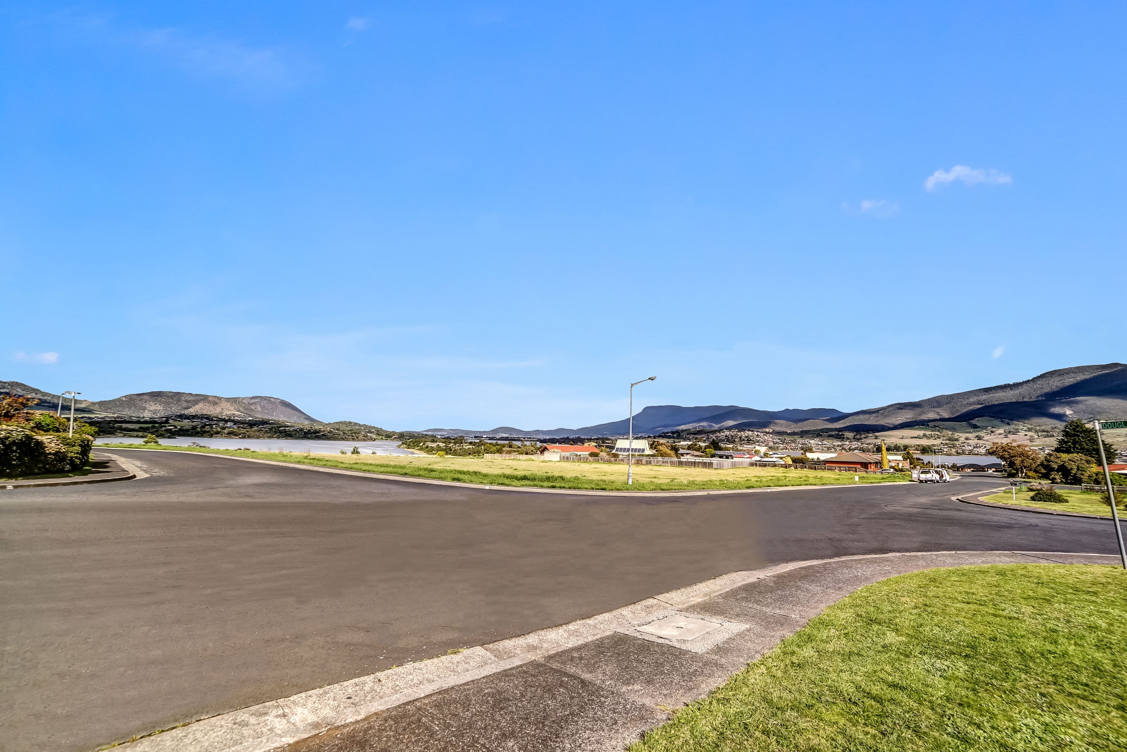 20 Douglas Drive, Bridgewater TAS 7030, Bridgewater - Thumbnail 2