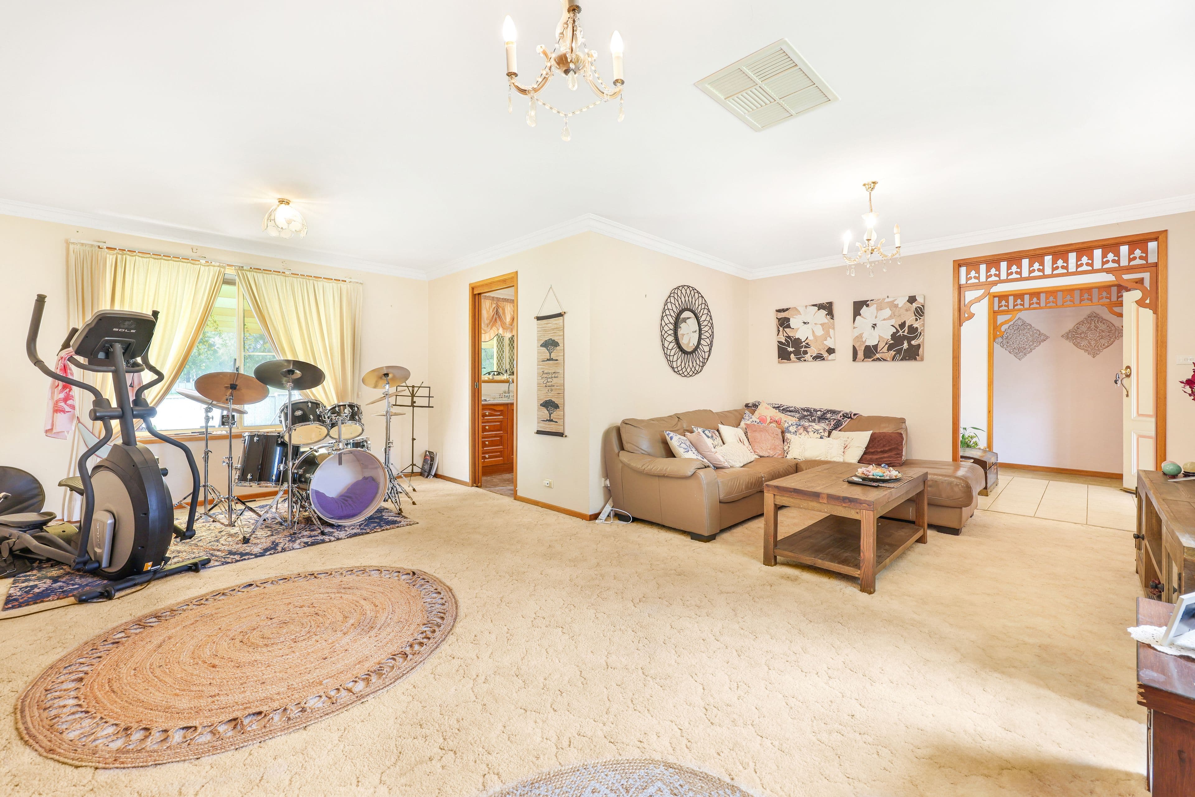 11 Wayamba Close, Tamworth NSW 2340, Hillvue - Thumbnail 2