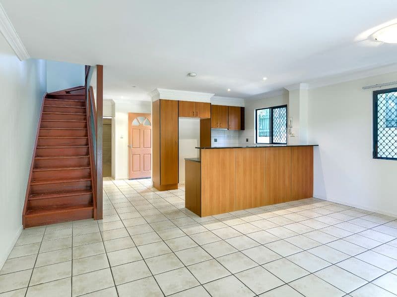 108 Richmond Road, MORNINGSIDE QLD 4170, Morningside - Image 1