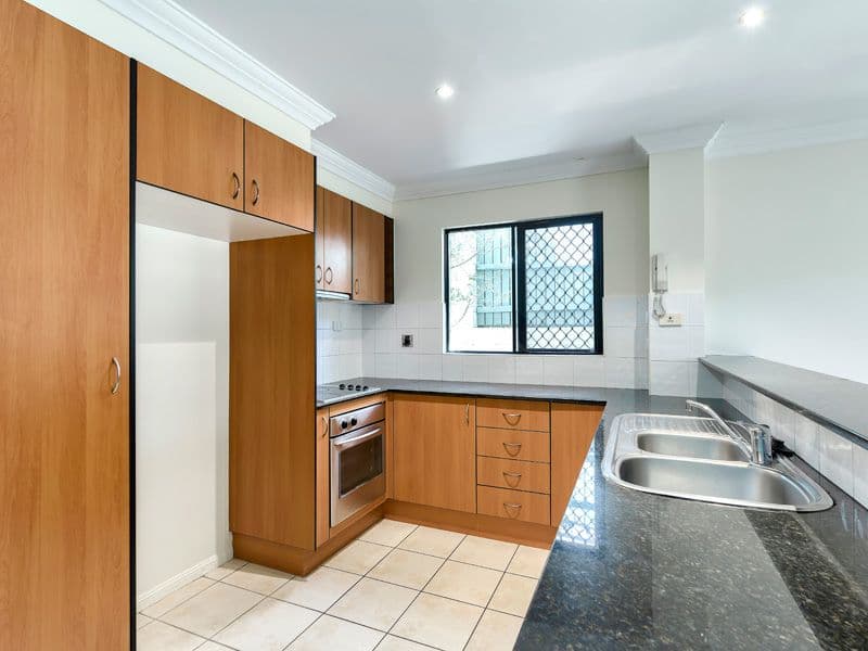 108 Richmond Road, MORNINGSIDE QLD 4170, Morningside - Thumbnail 3