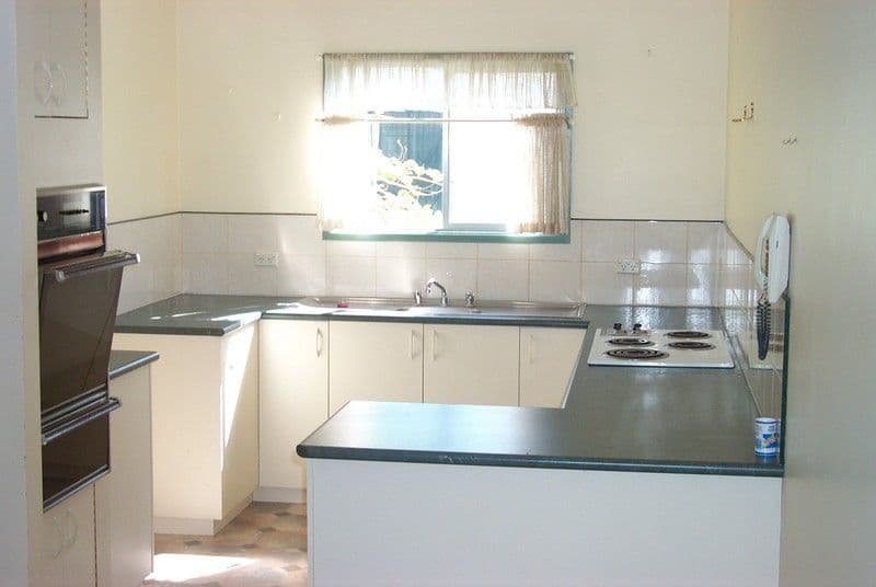 6 Welcome Street, PARKES NSW 2870, Parkes - Thumbnail 3