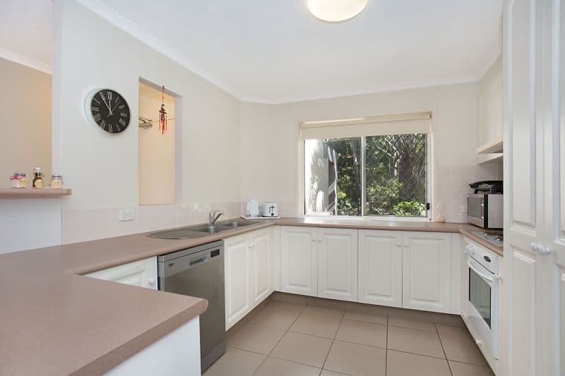 1 'Britannia Sunset' 2761 Gold Coast Highway, BROADBEACH QLD 4218, Broadbeach - Thumbnail 3