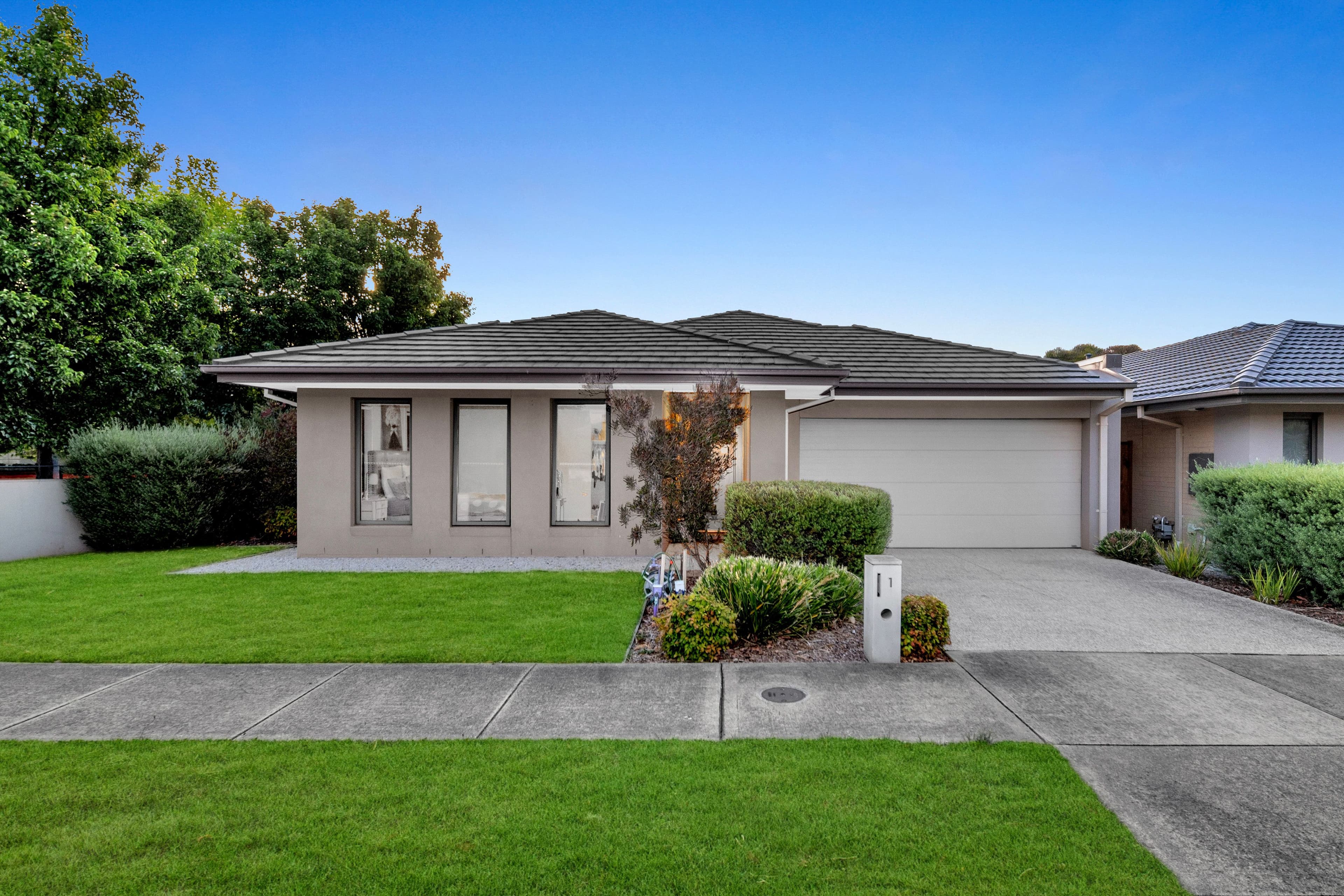 1 Greenside Circuit, Sandhurst VIC 3977, Sandhurst - Image 1