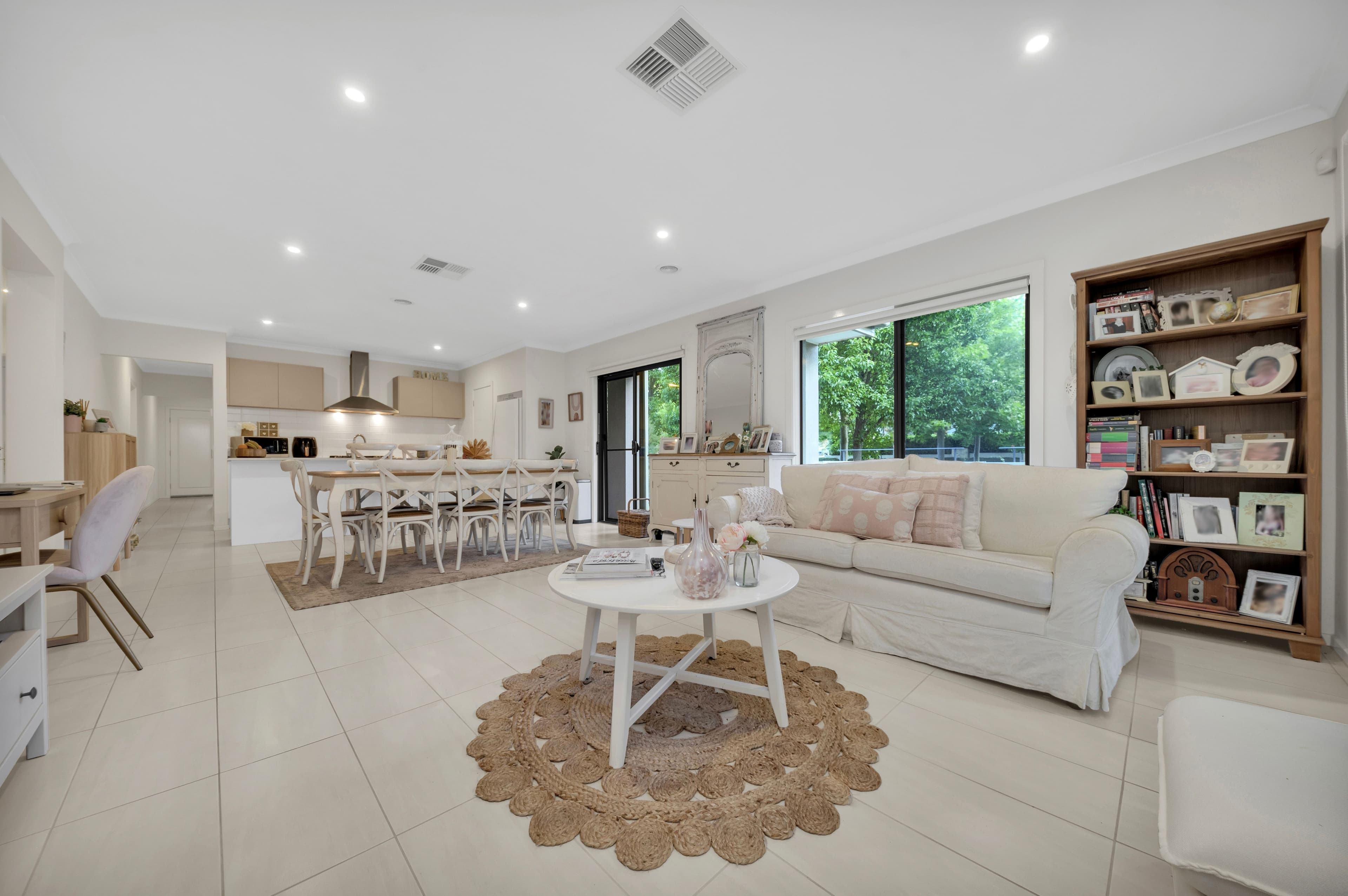 1 Greenside Circuit, Sandhurst VIC 3977, Sandhurst - Thumbnail 5