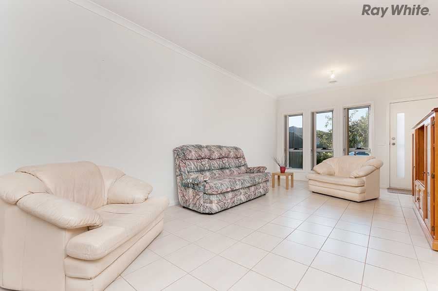 7 Gascoyne Way, Truganina VIC 3029, Truganina - Thumbnail 3