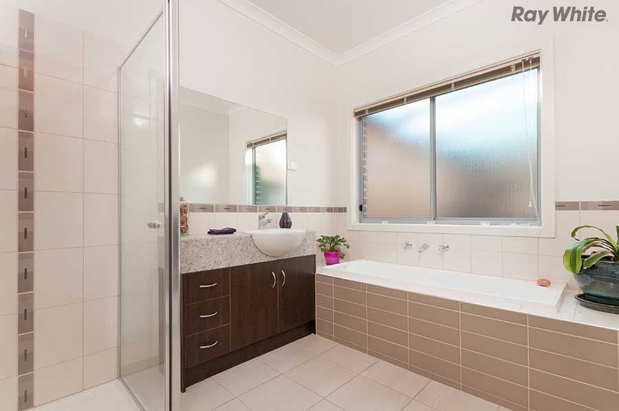 7 Gascoyne Way, Truganina VIC 3029, Truganina - Thumbnail 5