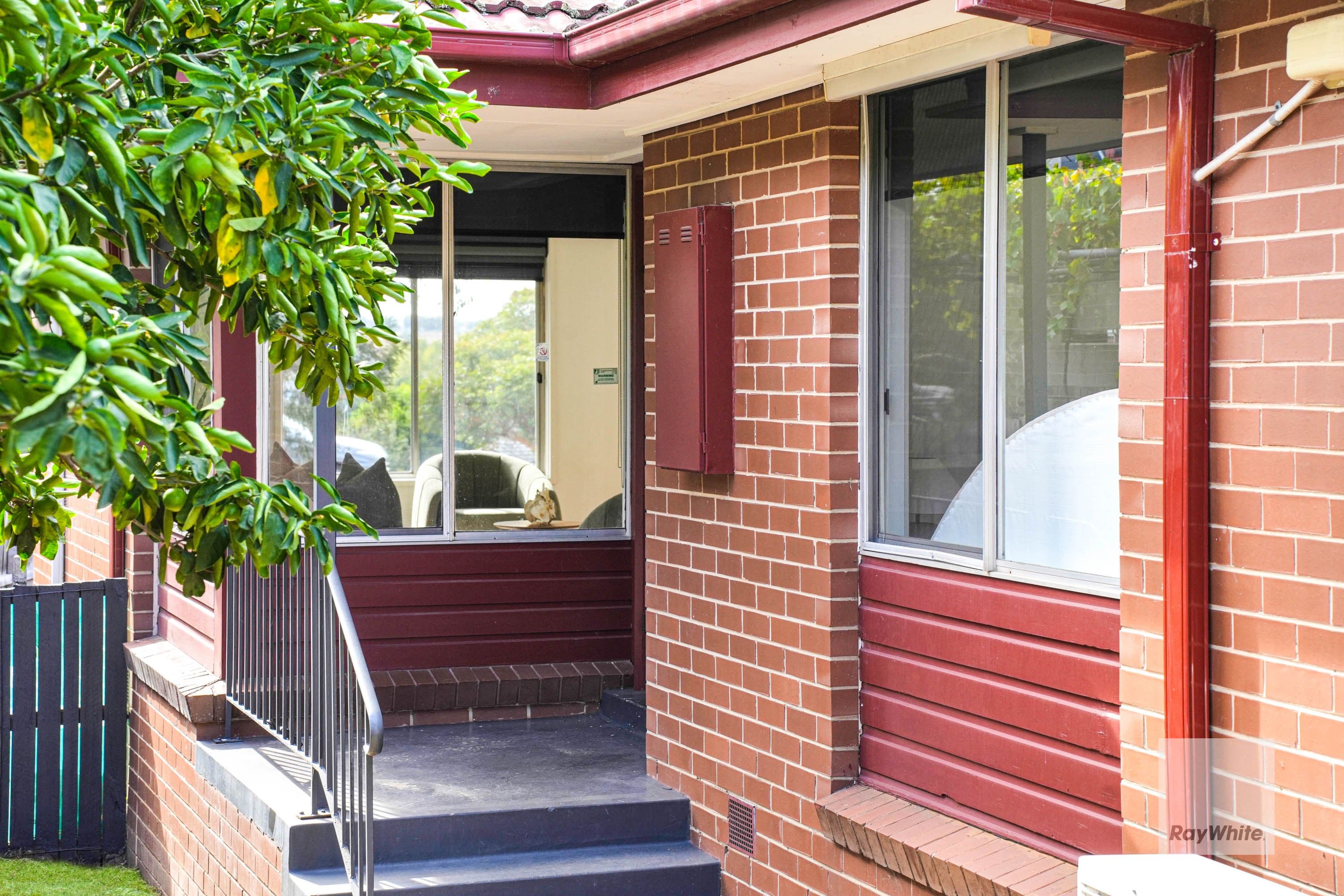 29 Lyndhurst Road, Gladstone Park VIC 3043, Gladstone Park - Thumbnail 3