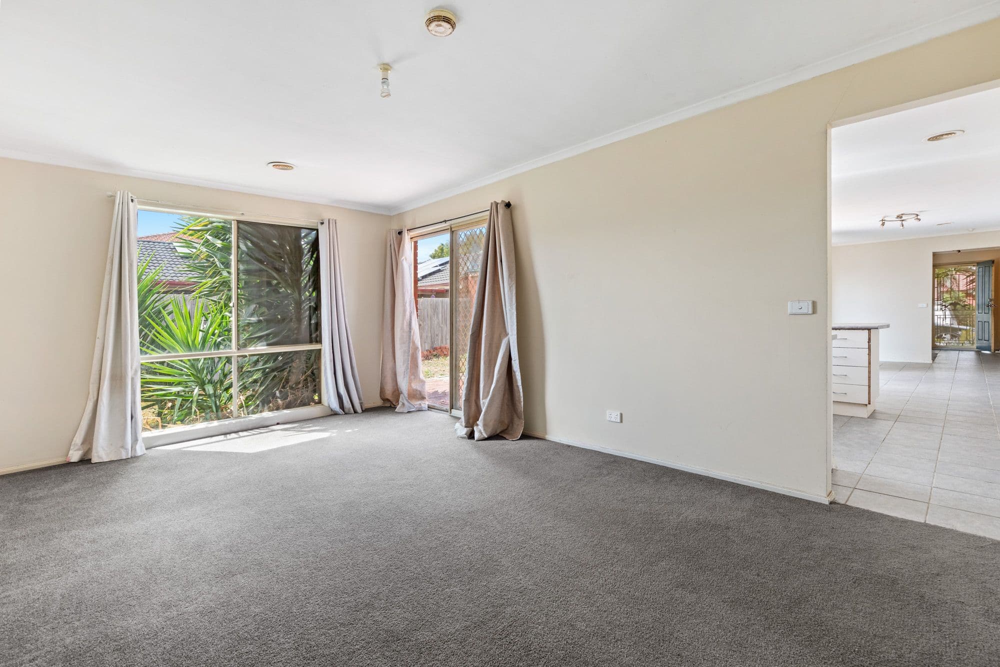 7 Mandarin Grove, Werribee VIC 3030, Werribee - Thumbnail 4
